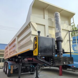 3-axle rear unloading semi-trailer