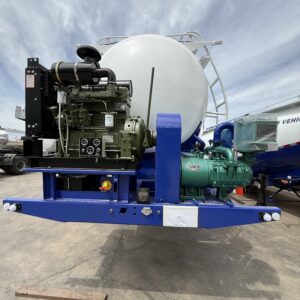 4-axis oil tanker truck