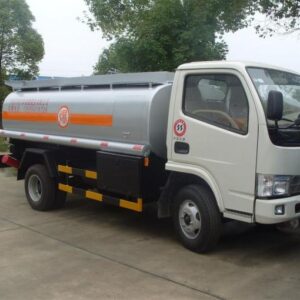 White 20 square oil tanker truck