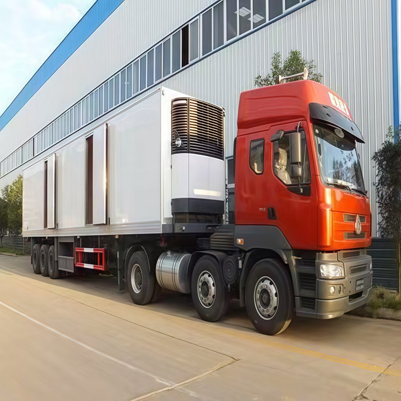 refrigerated truck - Image 3